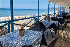 Dal 30 Maggio al 3 Giugno: 2 Notti del 2 Giugno in Campania in B&B o Mezza Pensione con Accesso al Lido ed alle Piscine Esterne per 2 persone