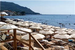 Anche Sabato e Domenica: Accesso al Lido con Ombrellone e Lettino anche con Pranzo per 2 o 3 persone