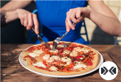 Anche Sabato a Cena: Menù Pizza con Antipasti per 2 o 3 persone