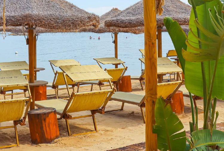 Accesso al Lido con Ombrellone e Lettino per 2 persone