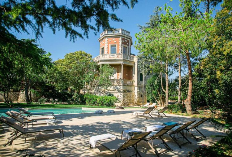 Villa Rosa Resort